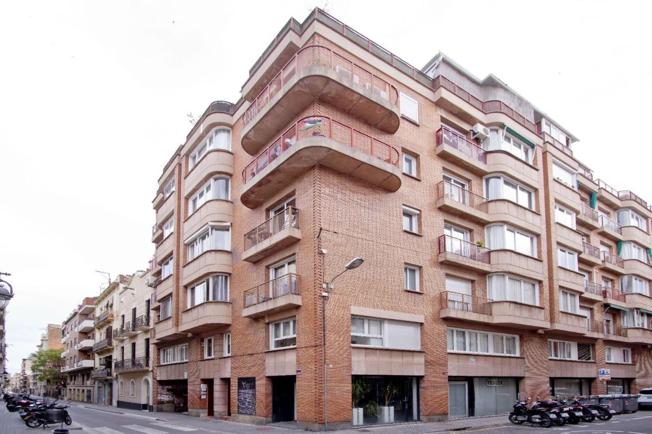 Barcelona City North Hostal Экстерьер фото