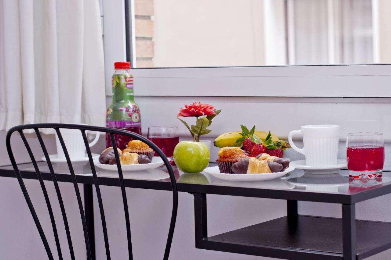Barcelona City North Hostal Экстерьер фото
