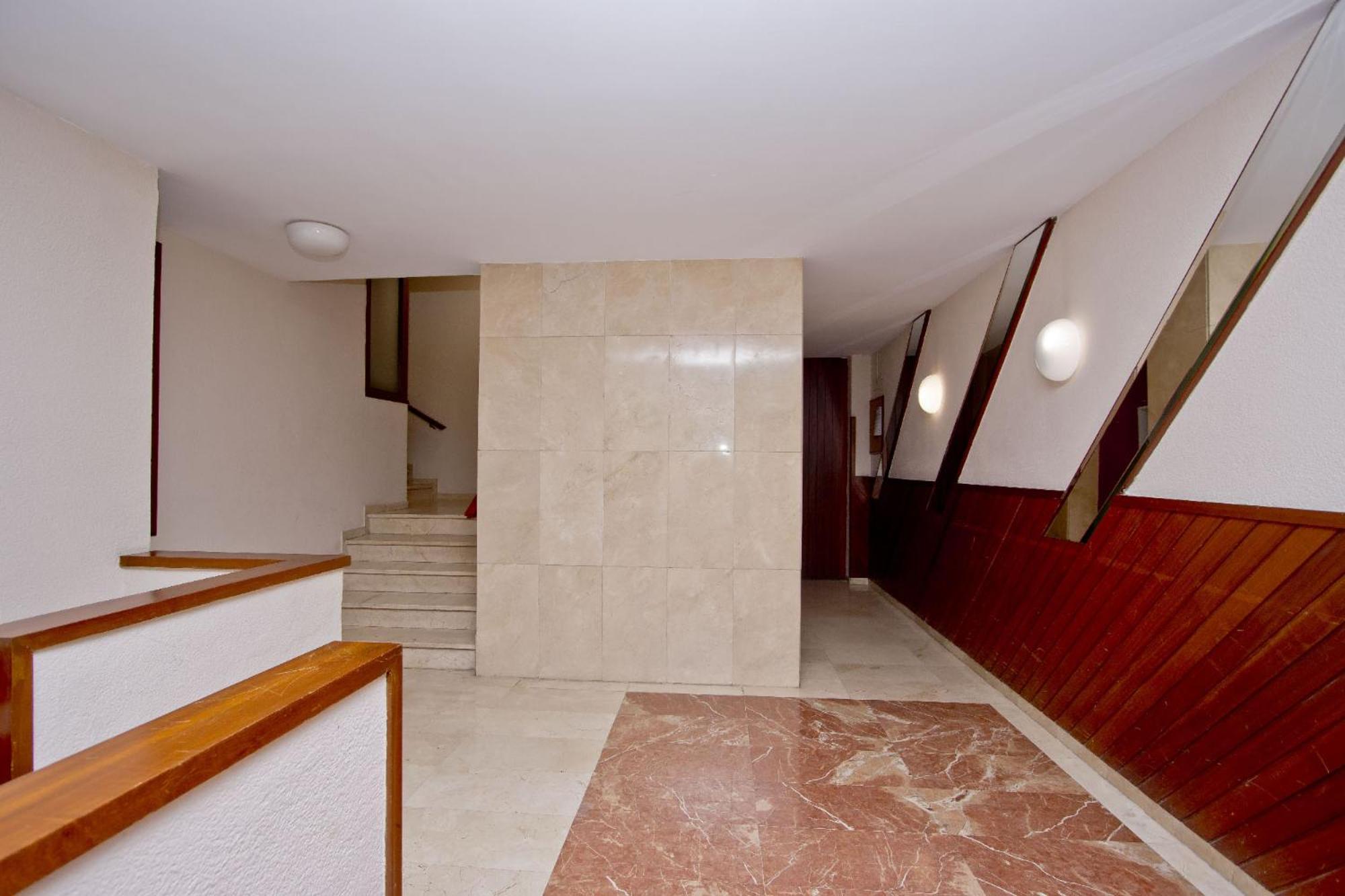 Barcelona City North Hostal Экстерьер фото