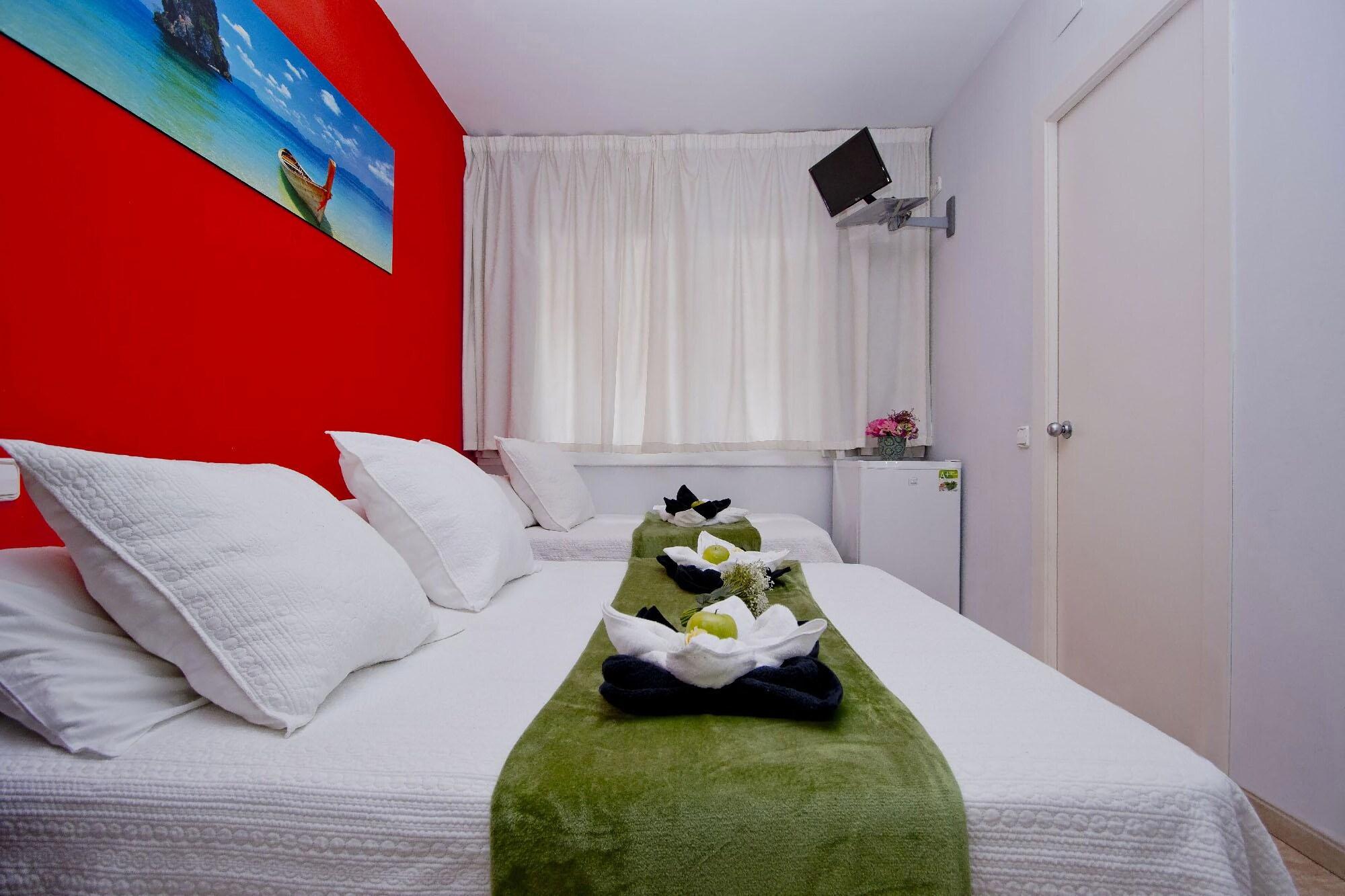 Barcelona City North Hostal Экстерьер фото