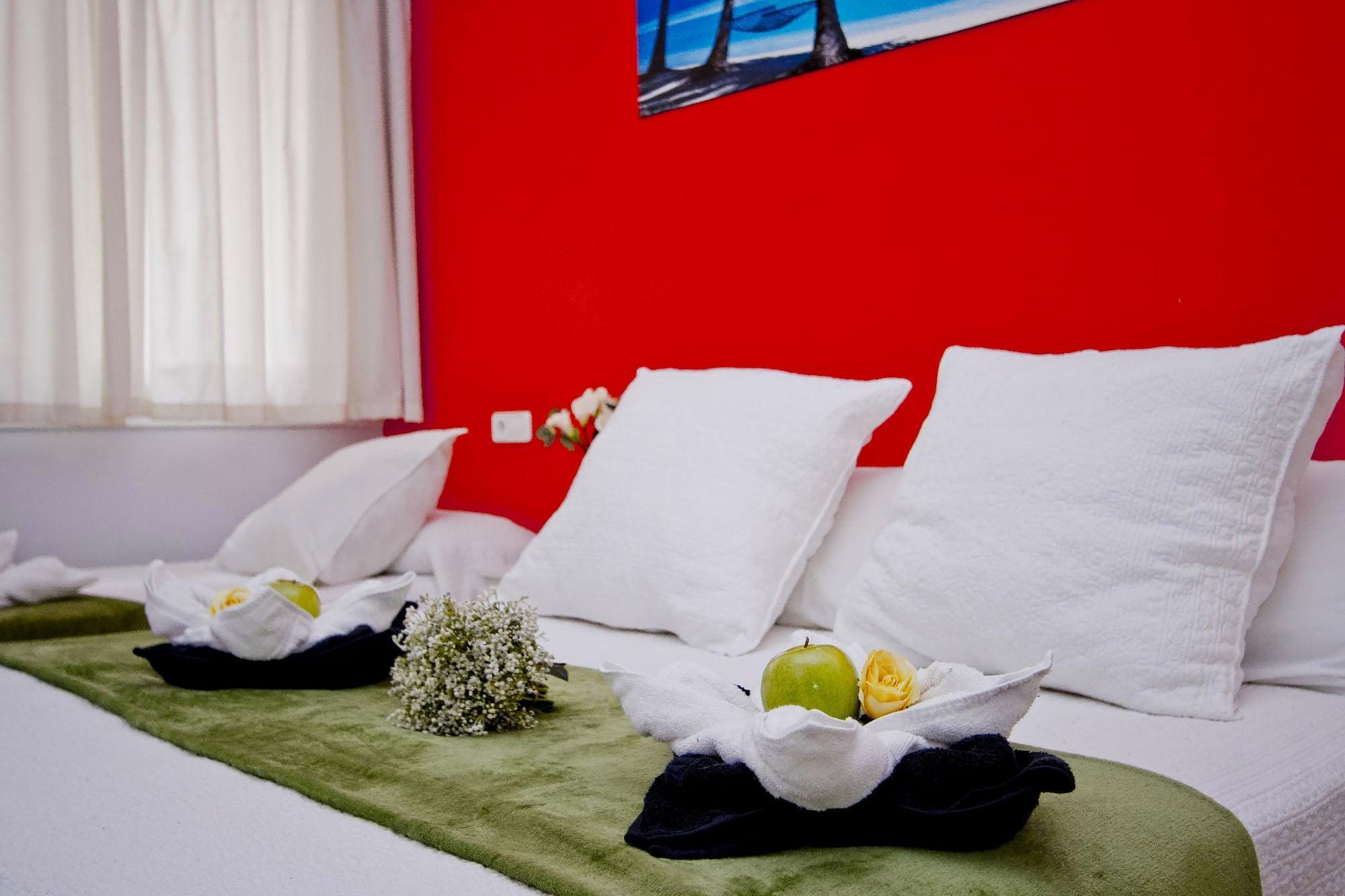 Barcelona City North Hostal Экстерьер фото